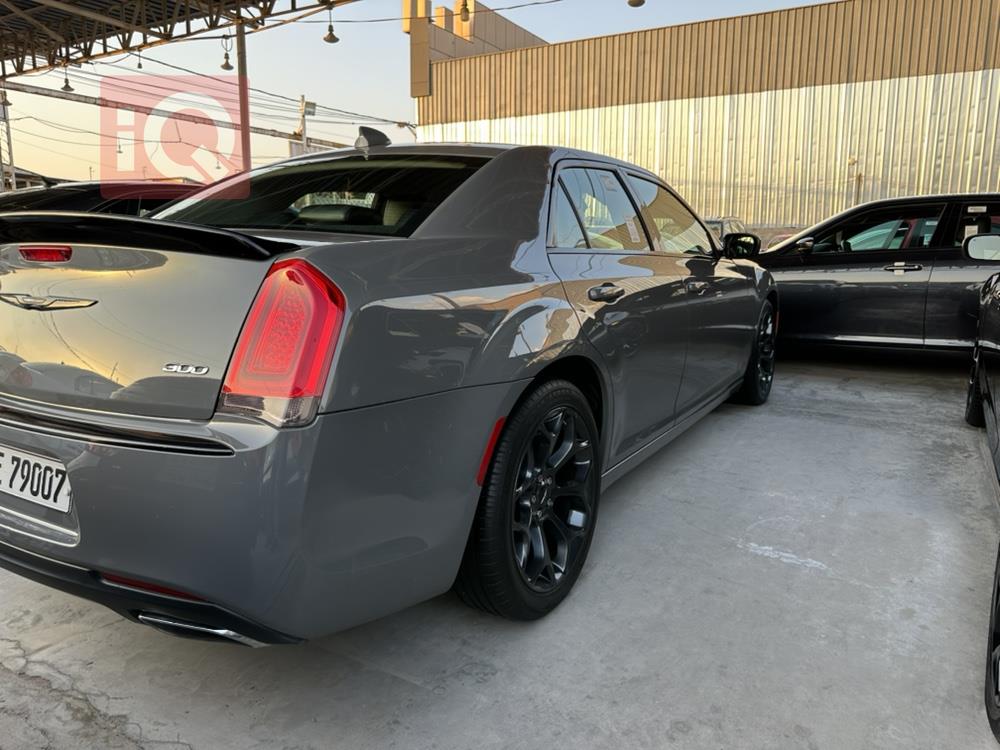 Chrysler 300